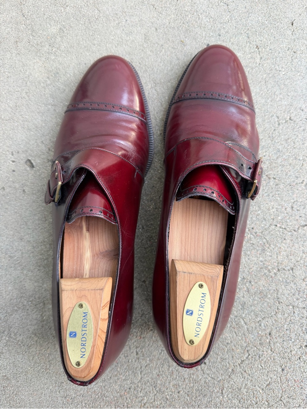 Salvatore Ferragamo Men’s Italian Leather Bordeaux Oxfords Dress Shoes